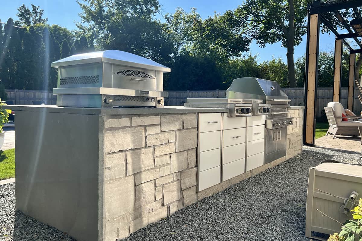 Kalamazoo Grill Storage in Stone Island