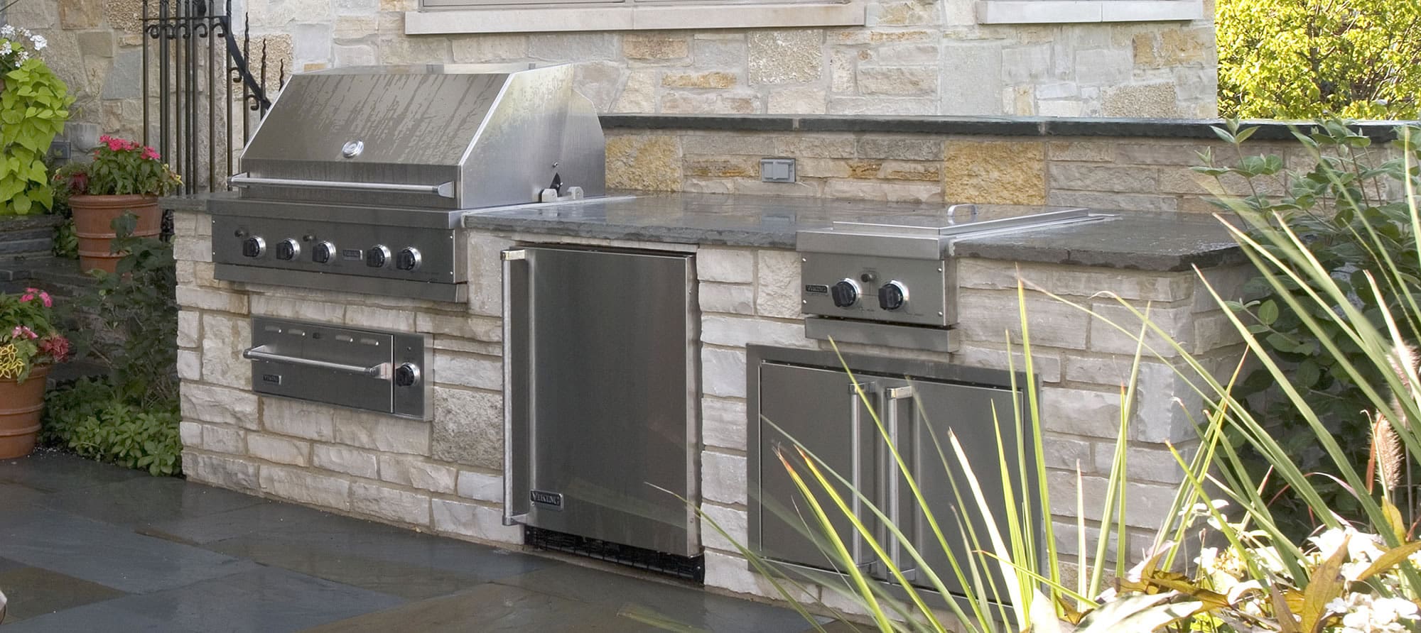 Outdoor Kitchens