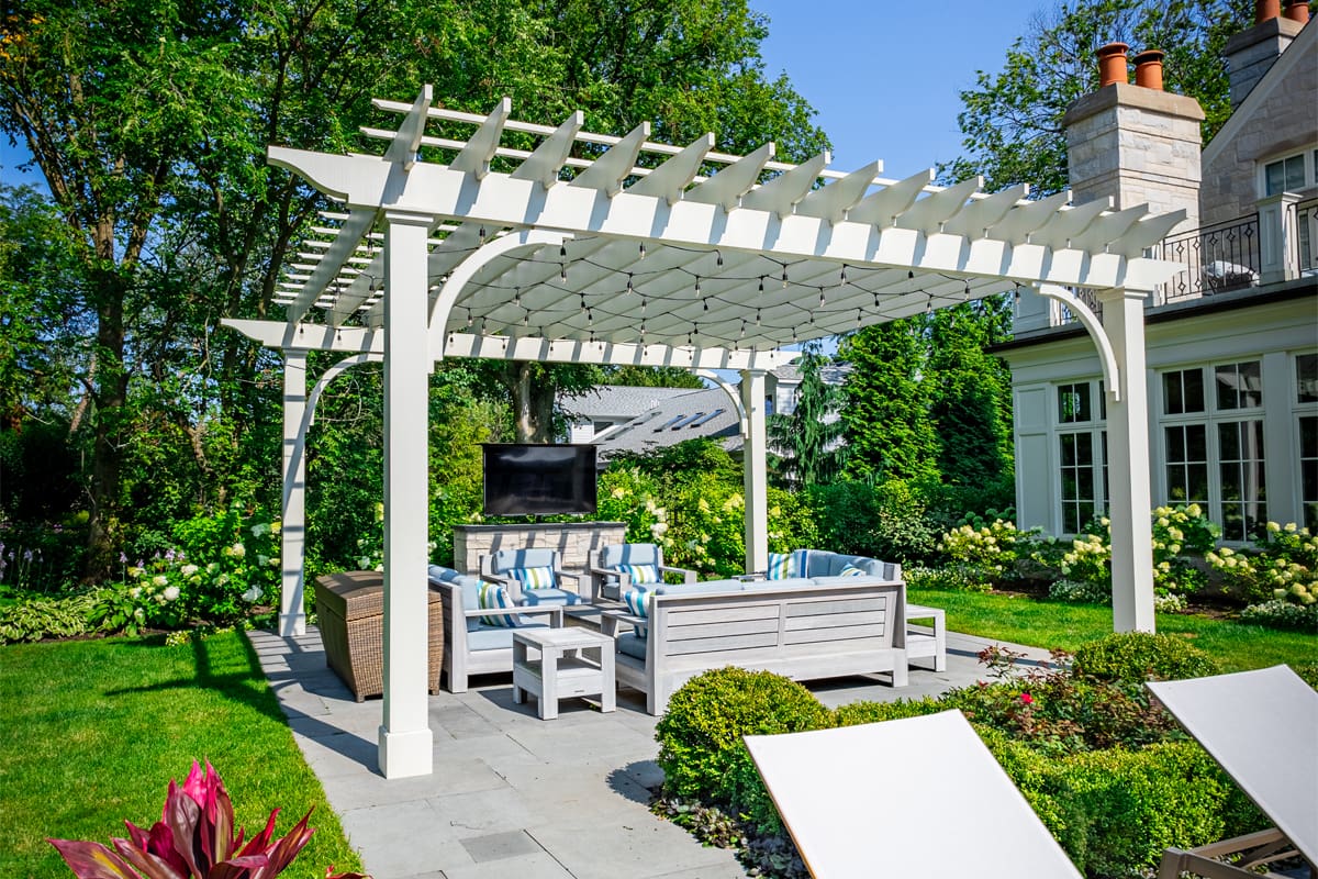 pergola over bluestone patio